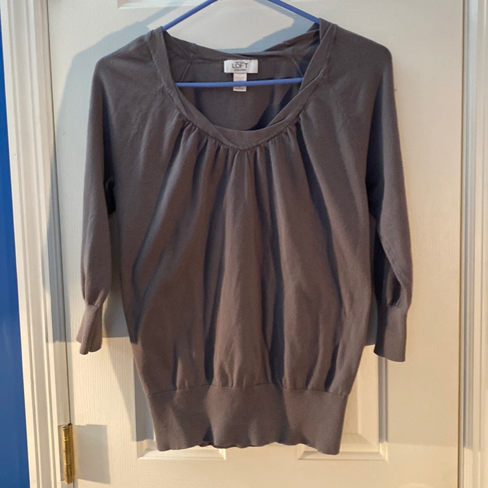 Gray three quarter length sleeve sweater